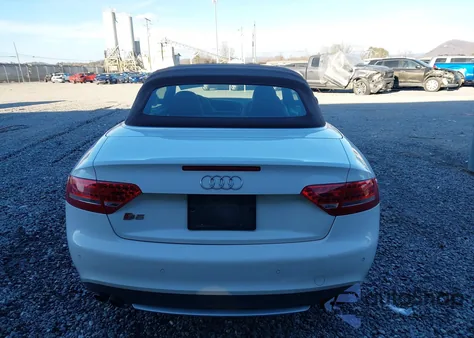 2010 Audi S5 3.0 Premium Plus from USA, damaged, VIN WAUCGAFH5AN013162